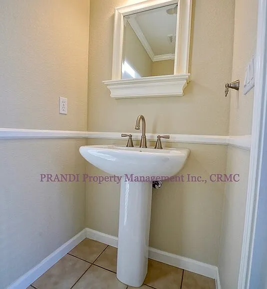 14 Pizarro Ave — Photo 21