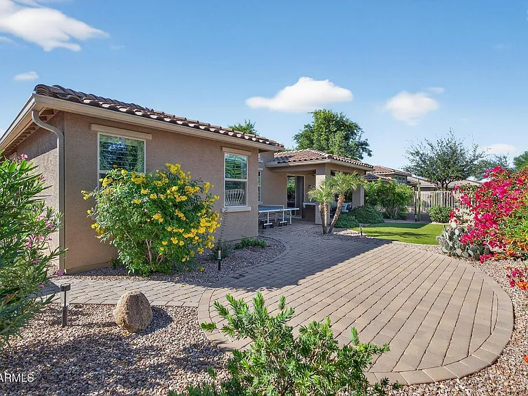 8984 W Diana Ave — Photo 42