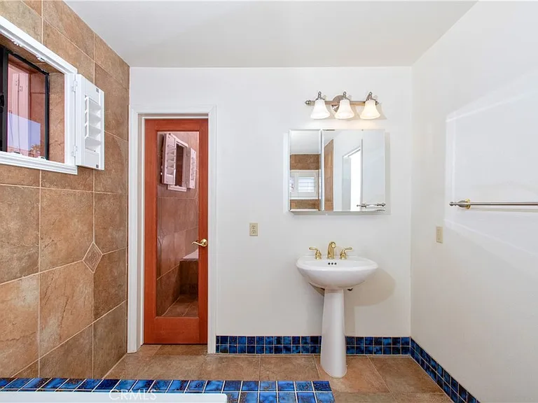 64337 Doral Dr — Photo 25