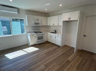 626 Acacia Rd E, Santa Paula, CA 93060