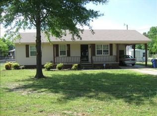 1125 Clifton Rd, Savannah, TN 38372