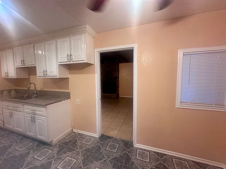 5361 San Bernardino St — Photo 6