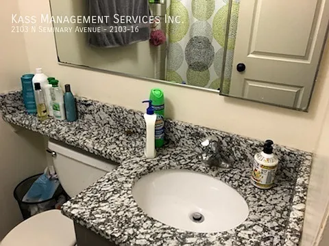 2103 N Seminary Ave #16 — Photo 5