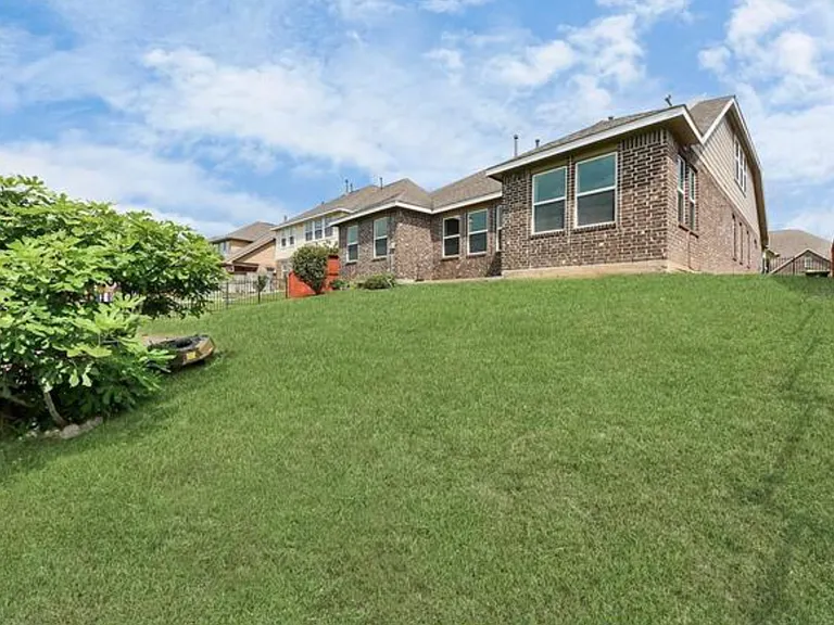 3727 Varna Ct — Photo 33