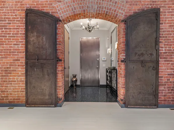 500 Greenwich St Rm 401, New York, NY 10013