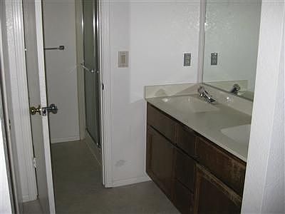 5th image of 7688 Howerton Dr