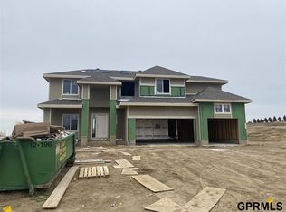 12606 Cooper St, Omaha, NE 68138