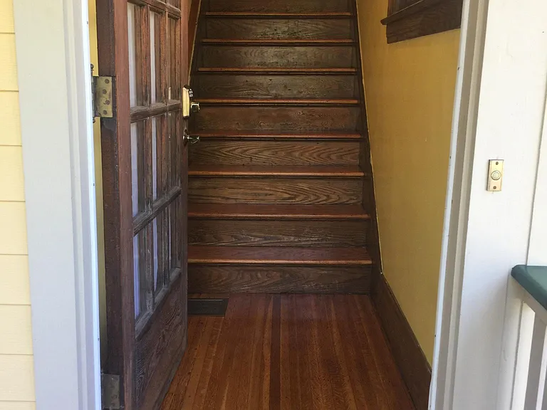 173 Shepard St #UPSTAIRS — Photo 6