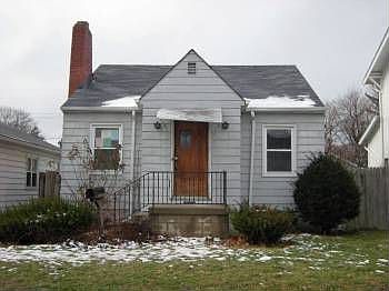 2nd image of 499 Townsend Ave