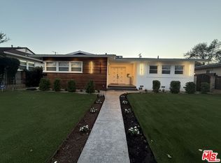 6159 Sylvia Ave, Tarzana, CA 91335