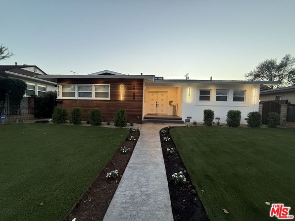 6159 Sylvia Ave