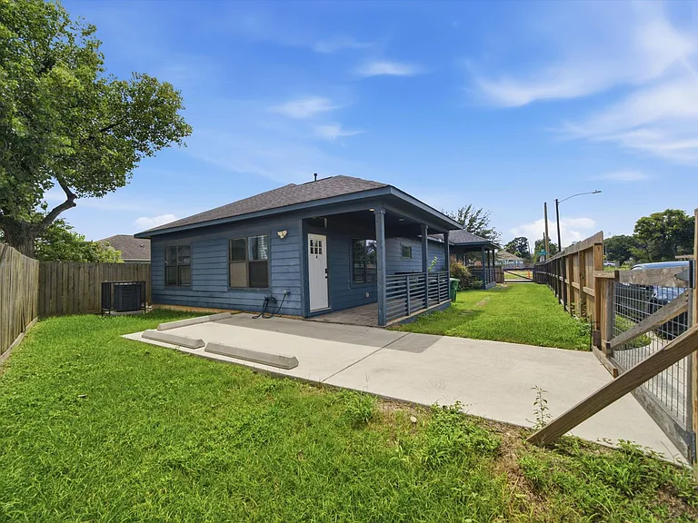 603 Edgewood St #B — Photo 18