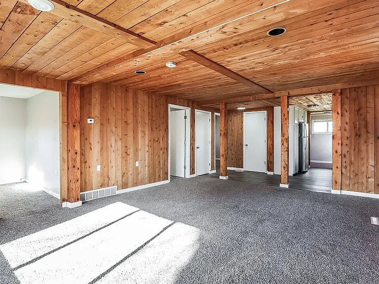 120 Pickford St — Photo 11
