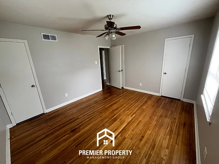3391 Boxdale St — Photo 10
