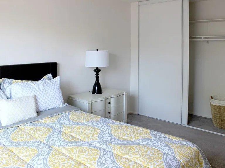 Autumn Ridge Apartments — Photo 8