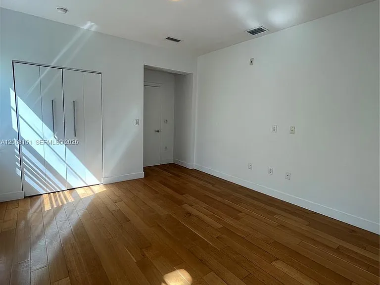 2021 Meridian Ave #12 — Photo 23