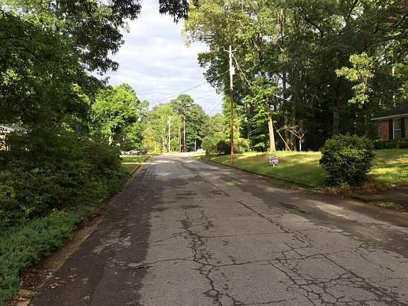 5th image of 4208 Hillsboro Dr