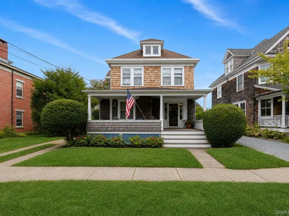 609 1st Street, Greenport, NY 11944