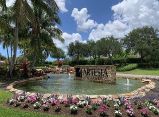 1636 Vizcaya Ln, Naples, FL 34113