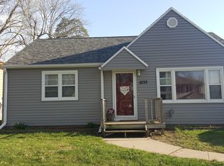 6733 Colby St, Lincoln, NE 68505