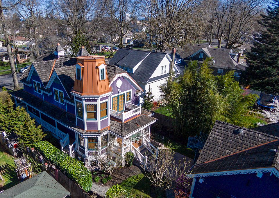 915 Front St, Lynden, WA 98264 Zillow