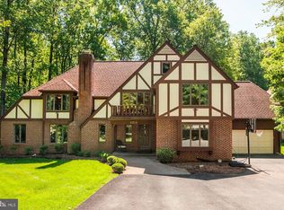 8214 Osage Ln, Bethesda, MD 20817