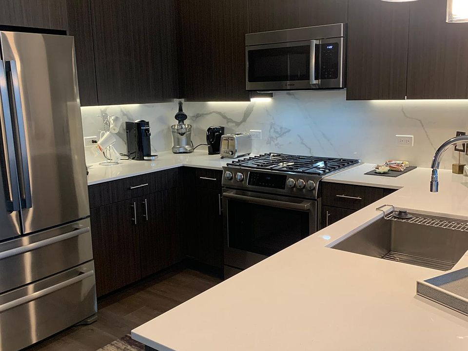 1st image of 430 E North Water St #2800