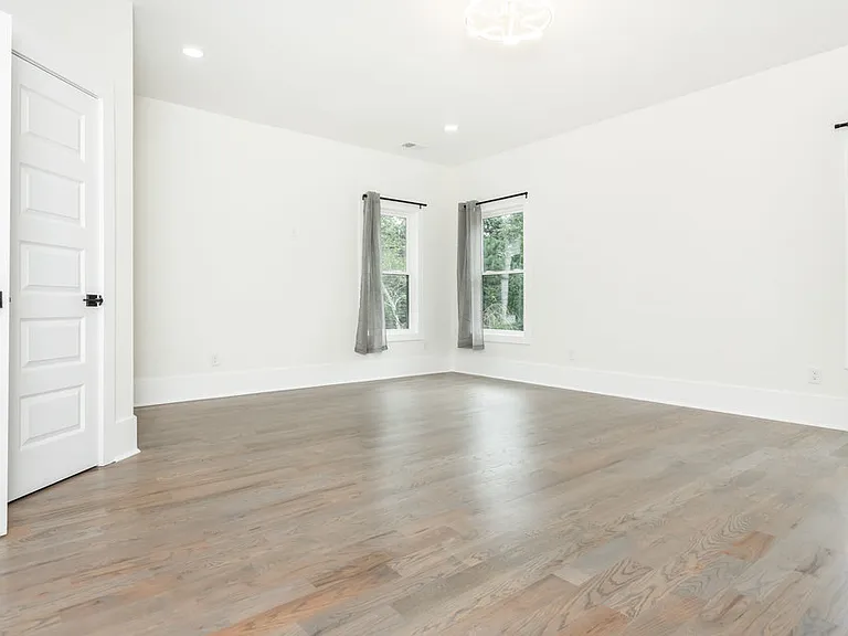 4056 Ashford Dunwoody Rd #1 — Photo 42