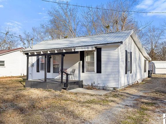 3rd image of 1213 Starke Ave