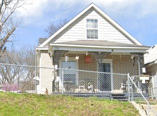 1720 Winchester Ave, Kansas City, MO 64126