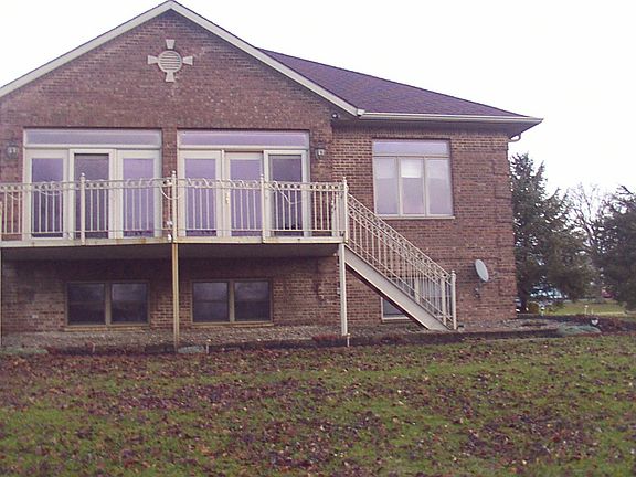 3rd image of 768 Oakpointe Dr