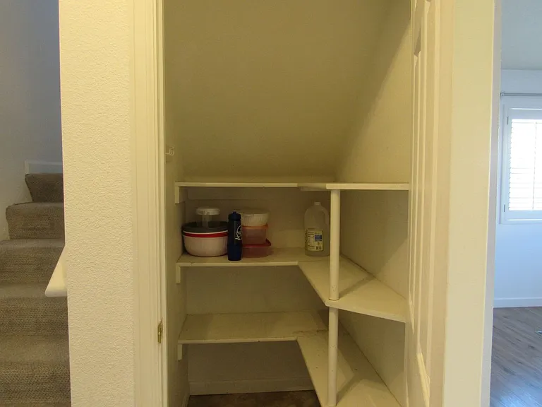 3463 Applegate Dr — Photo 6