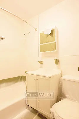 Rented by City Wide Apartments | media 3