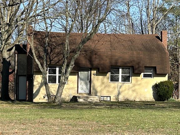 2nd image of 312 Stratford Ave
