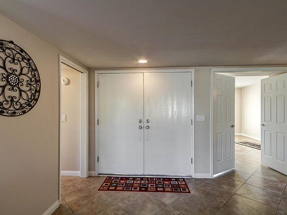 3rd image of 9612 E Sherwood Way
