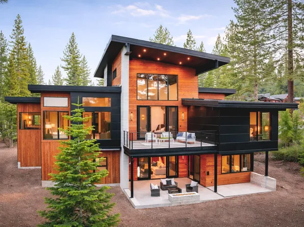 9337 Heartwood Dr, Truckee, CA 96161