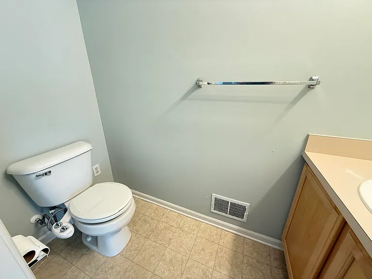 1540 Chapleau Dr — Photo 20