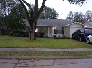 1413 White Oak Dr, Garland, TX 75040