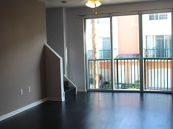 2nd image of 2027 SE 10th Ave APT 711