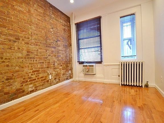 2nd image of 341 W 71st St #1G