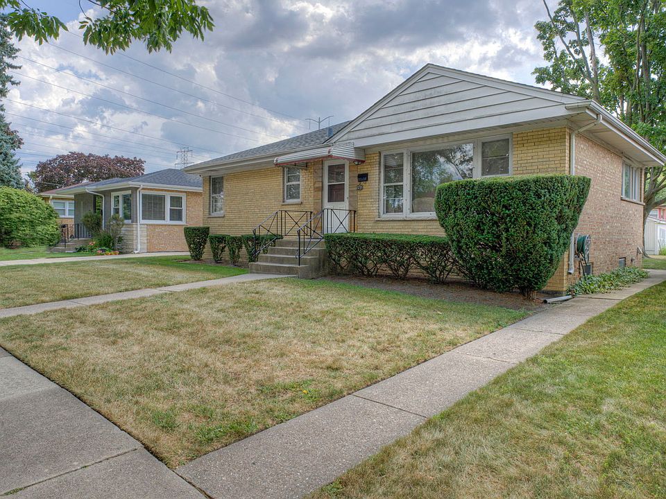1st image of 5235 Palma Pl