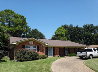 6036 River Rd, Shreveport, LA 71105