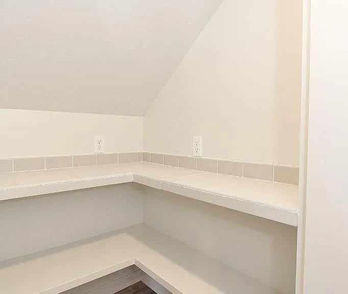 504 S Utah Ave #H — Photo 10