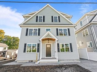 2 Day St #2, Waltham, MA 02453