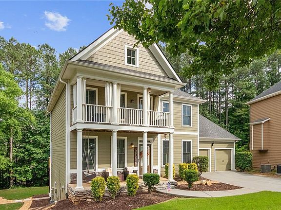3rd image of 72 Haven Crest Ct