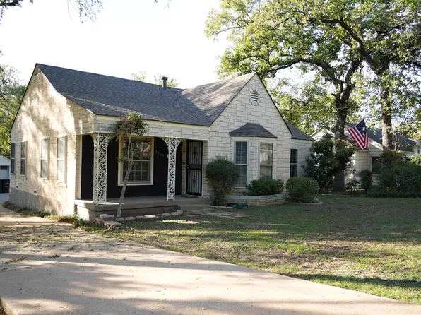 1829 Bluebonnet Dr, Fort Worth, TX 76111