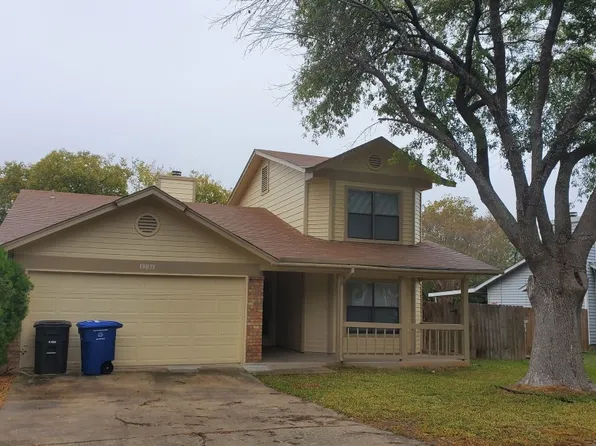 13071 Feather Ridge Dr, San Antonio, TX 78233