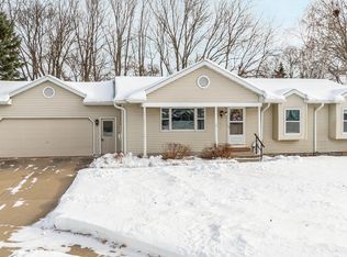 1112 Oriole Dr, Kaukauna, WI 54130
