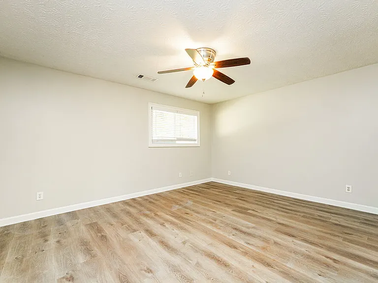 2600 Trotters Walk Trl — Photo 8