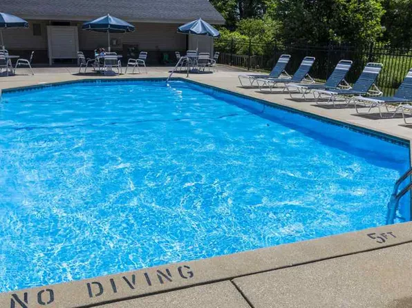 Camelot Manor, 6263 Division Ave S #1a4, Grand Rapids, MI 49548